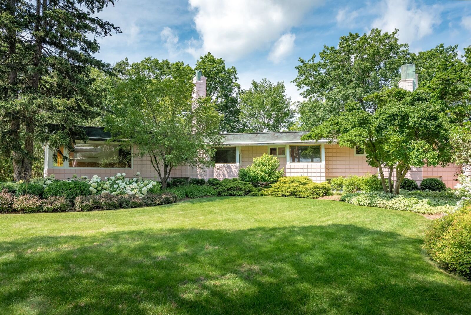 Property Photo:  745 S Meridian Road  MI 48640 
