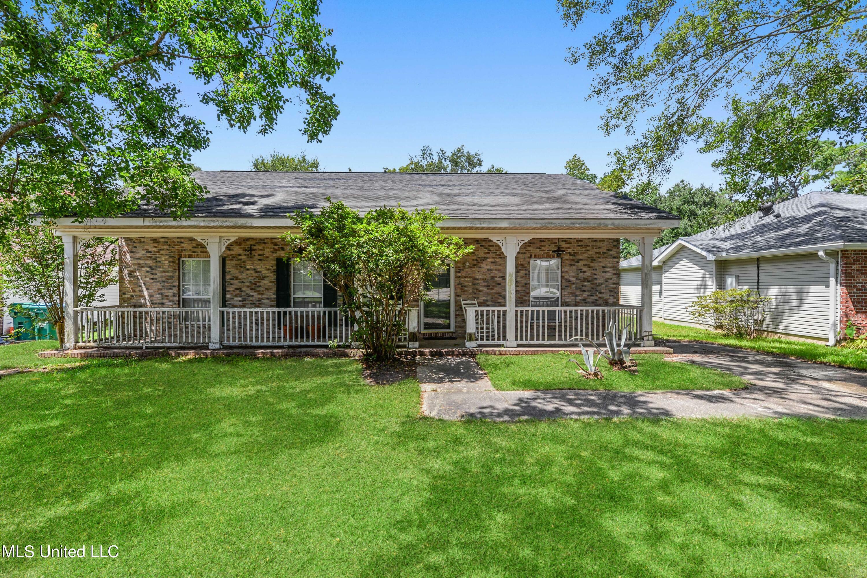 Property Photo:  1024 Nancy Place Place  MS 39507 