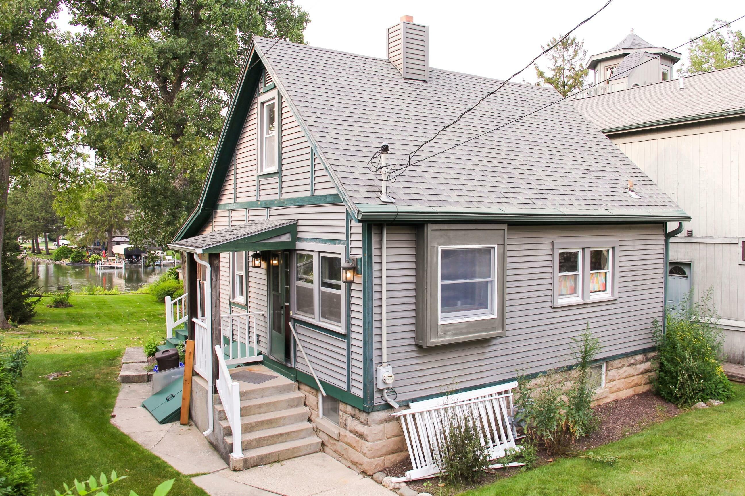 Property Photo:  30248 Forest Dr  WI 53105 