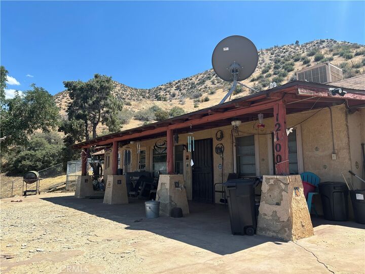 Property Photo: 12100 Juniper Hills Road CA 93543