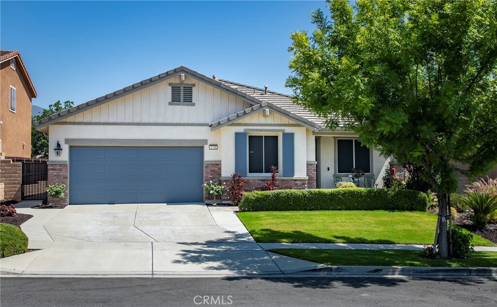 Property Photo:  3758 American Elm Road  CA 92407 