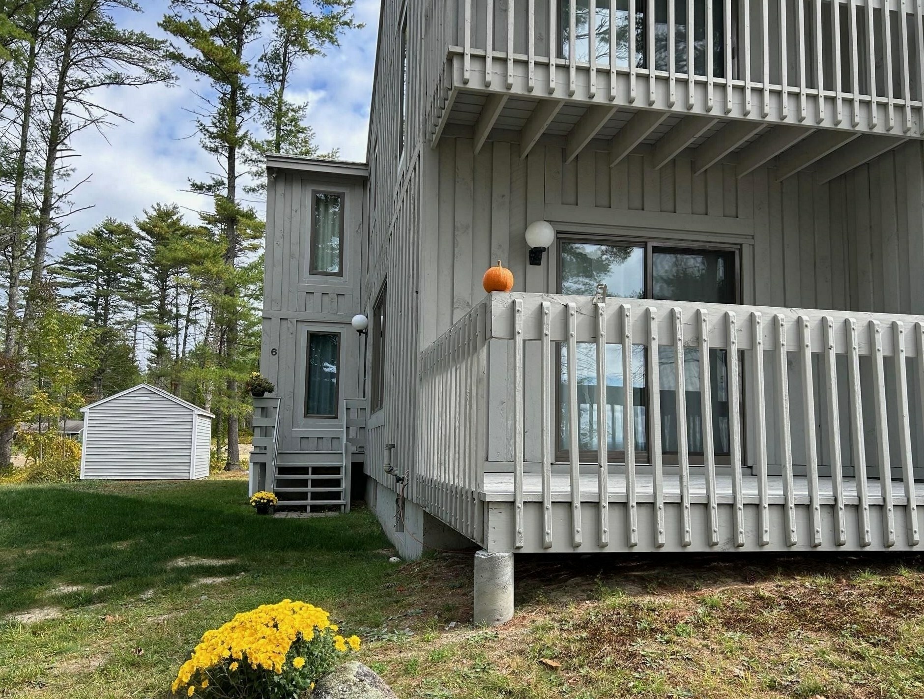 Property Photo:  6 Simla Way  NH 03254 