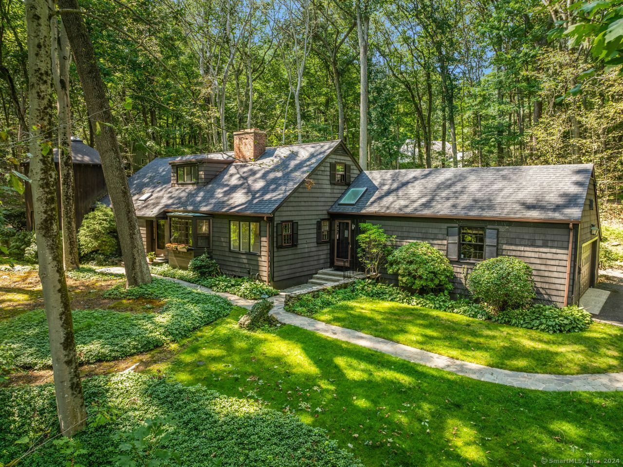 Property Photo:  11 Roaring Brook Road  CT 06612 