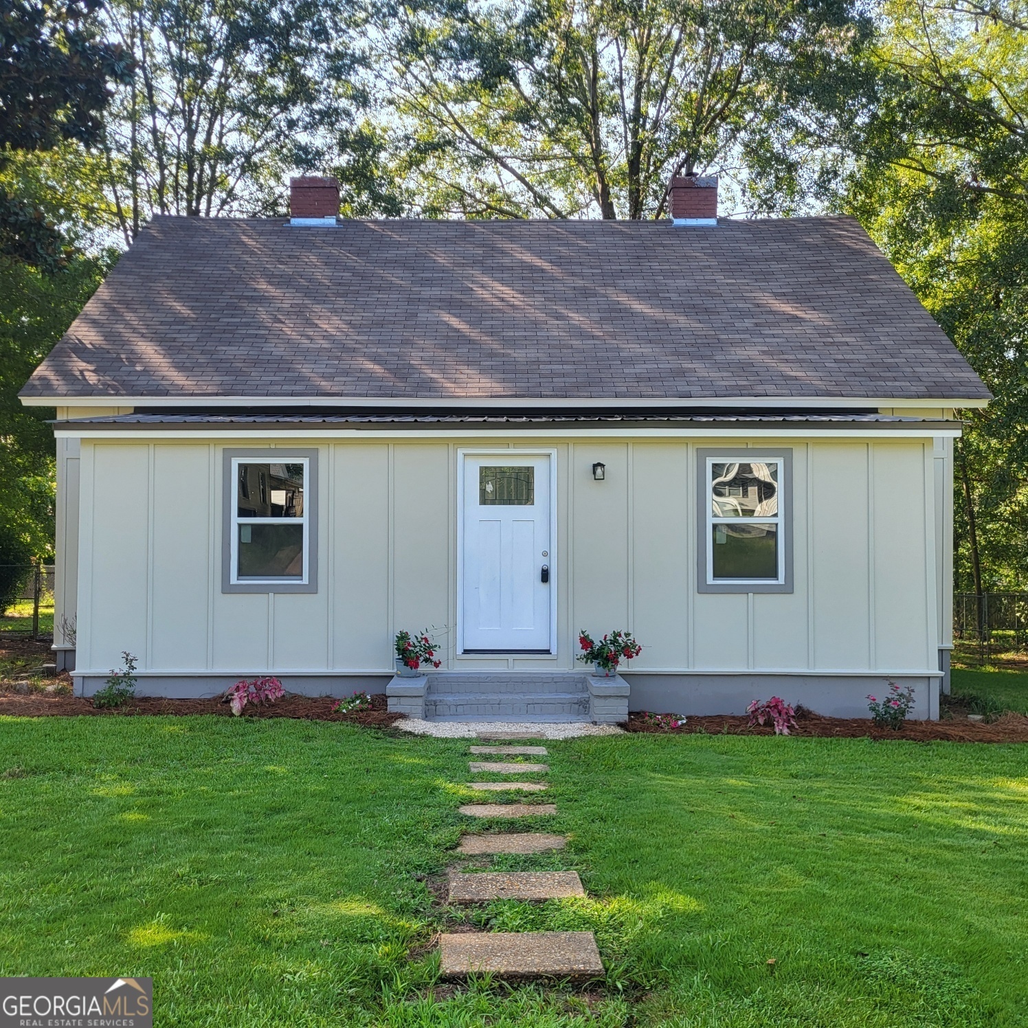 Property Photo:  308 Bland Street  AL 36854 