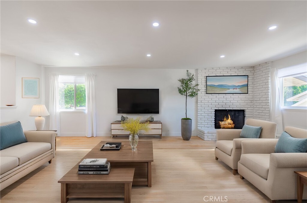 Property Photo:  1151 Vanderbilt Avenue  CA 91711 