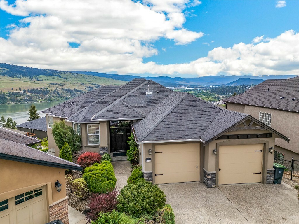 Property Photo:  2726 Cliffshore Drive  BC V4V 2N1 