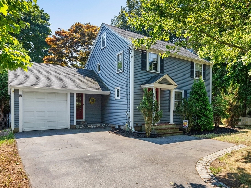 Property Photo:  123 Dodge St  MA 01915 
