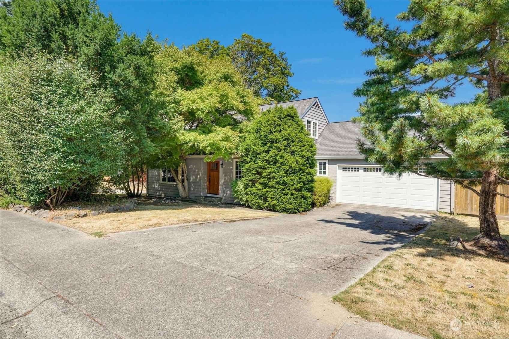 Property Photo:  13804 SE Fairwood Boulevard  WA 98058 