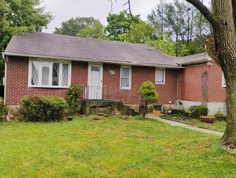 Property Photo:  829 Stones Crossing Road  PA 18045 