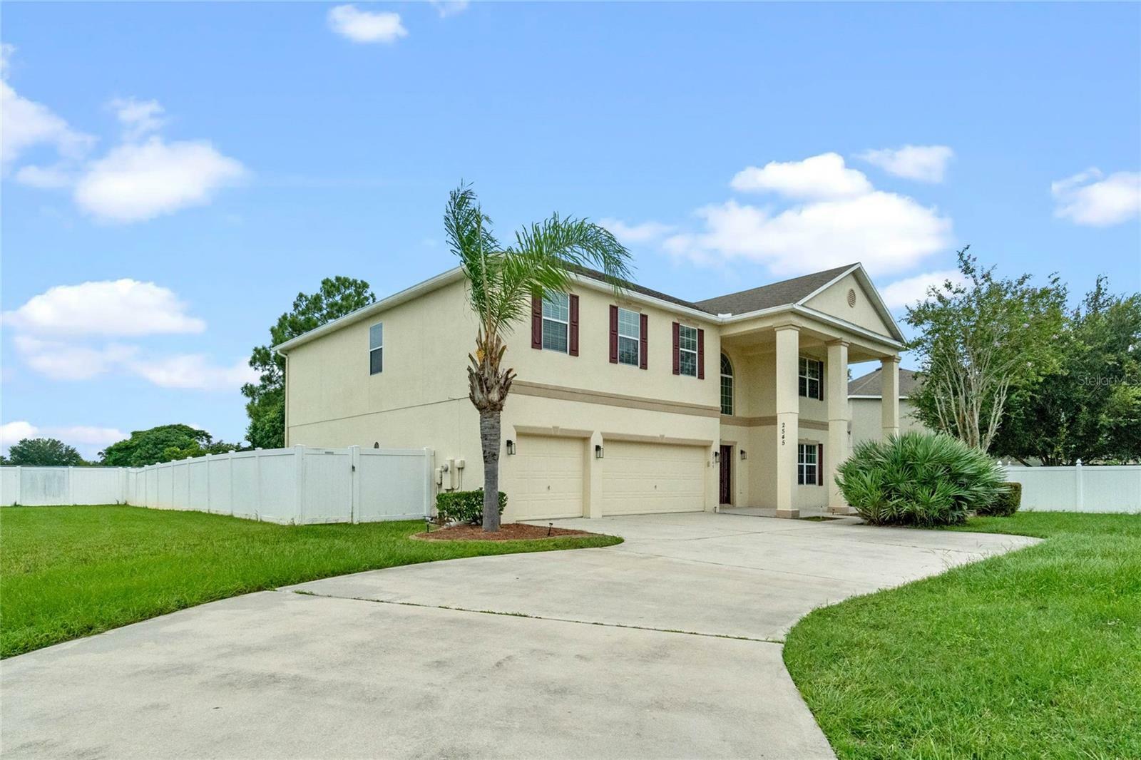 Property Photo:  2545 Hunley Loop  FL 34743 