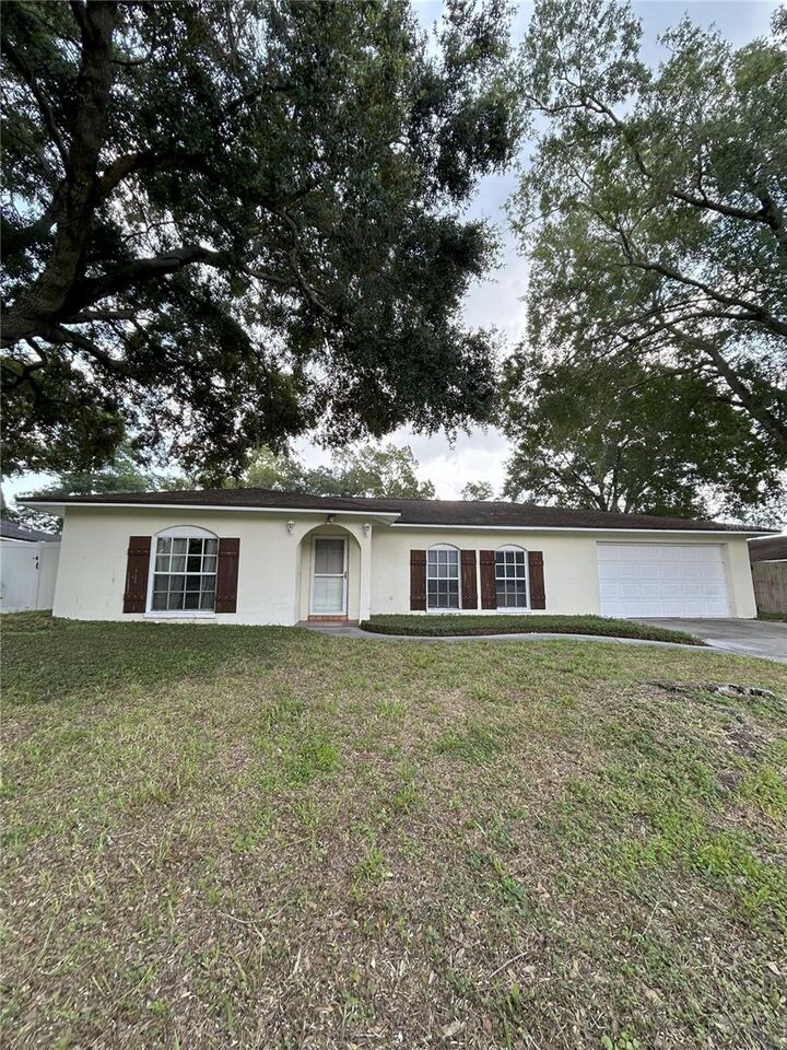 Property Photo: 26778 Hickory Loop FL 33559