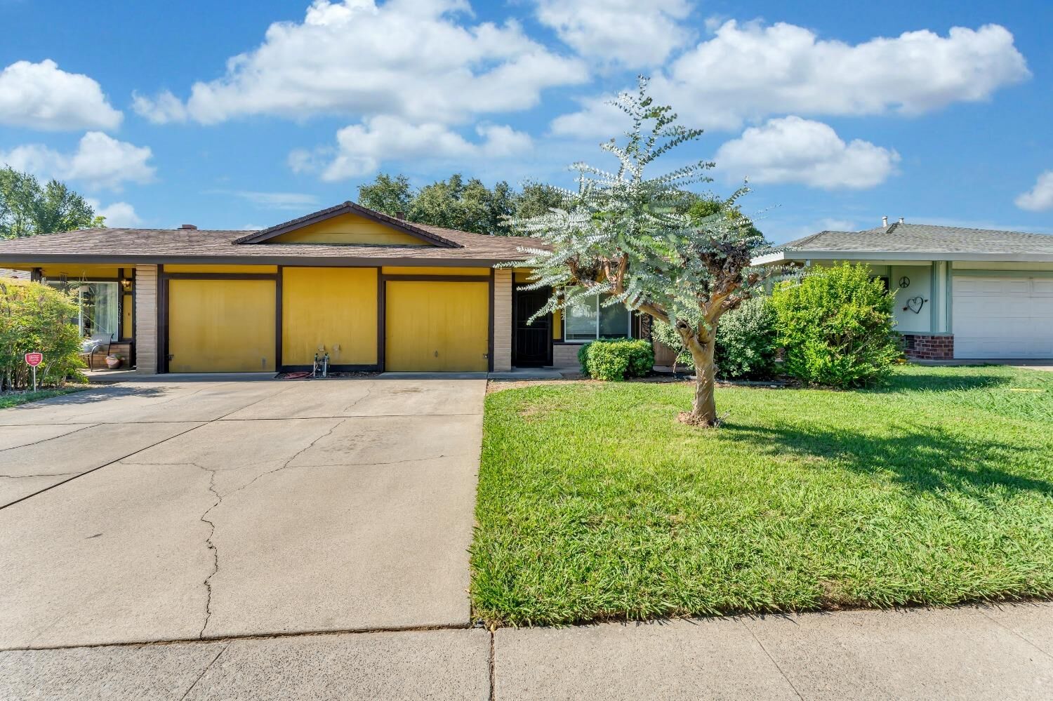 Property Photo: 8942 El Mirador Drive CA 95624