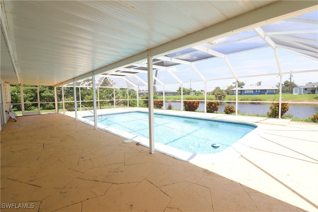 Property Photo:  2352 Starlite Lane  FL 33952 