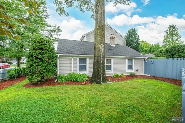 Property Photo:  104 Romain Avenue  NJ 07442 