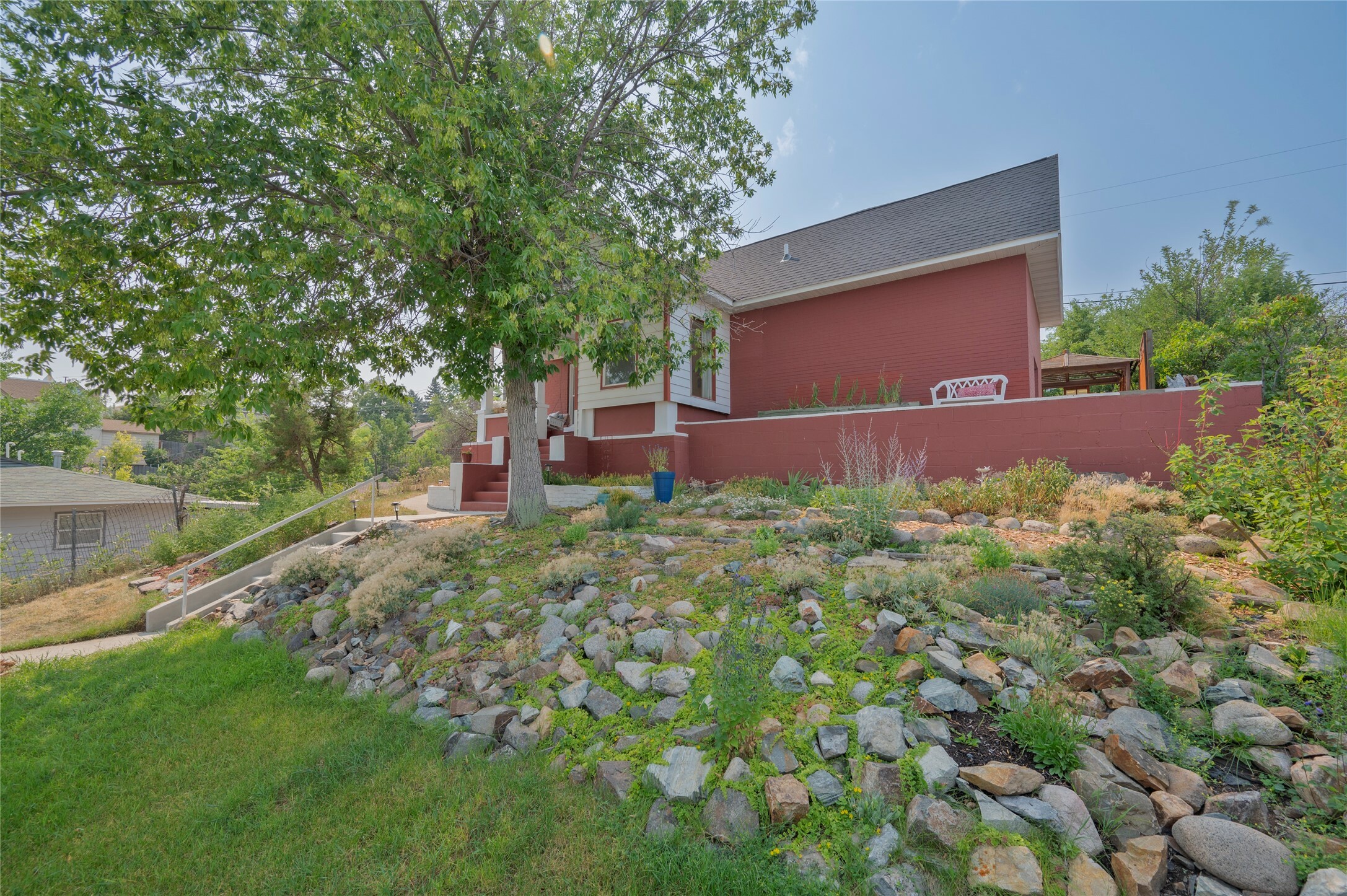 Property Photo:  613 Highland Street  MT 59601 