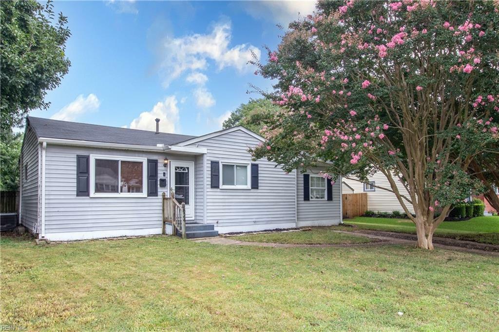 Property Photo:  624 Kellam Road  VA 23462 