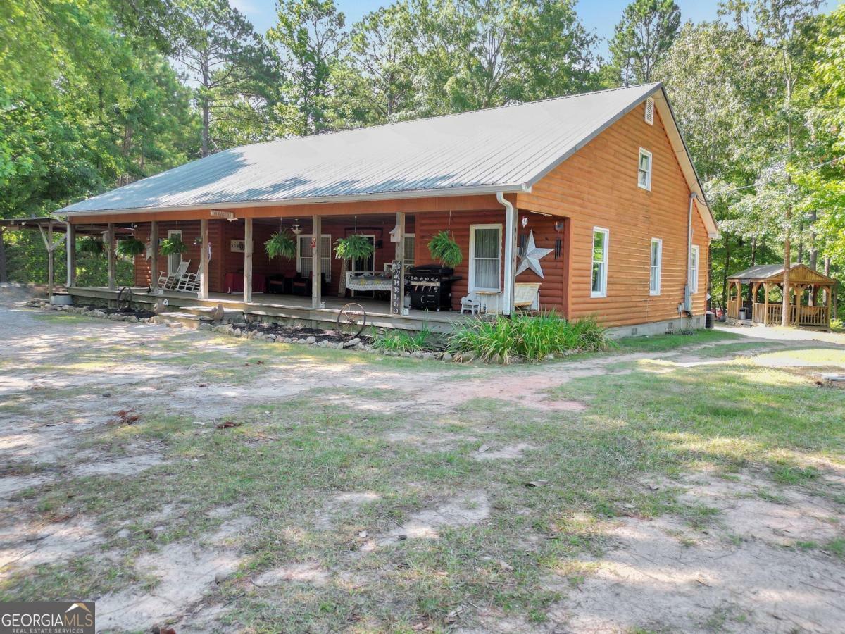 Property Photo:  1018 Grandview Road  GA 31064 