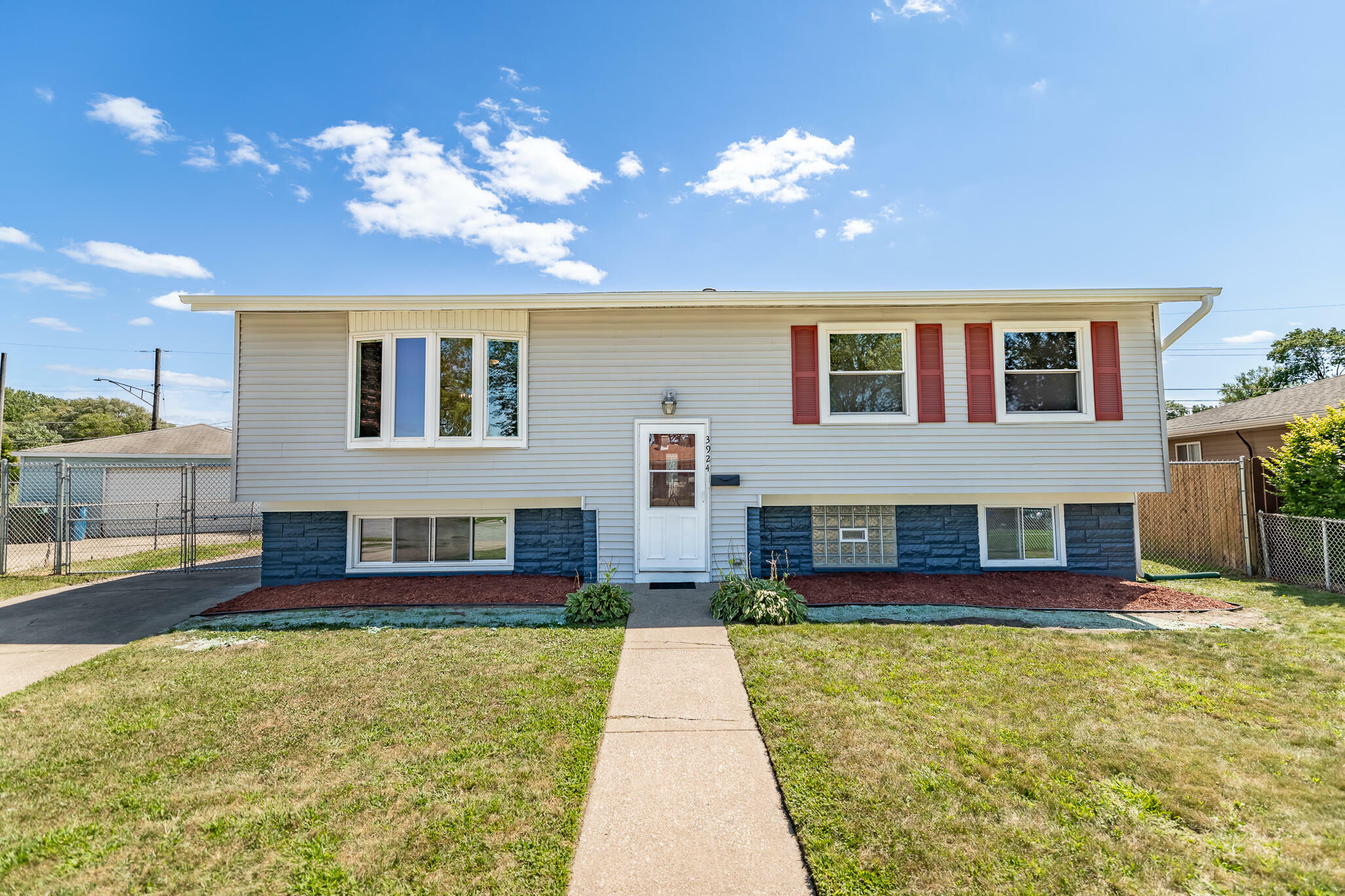 Property Photo: 3924 Robinhood Lane IN 46323