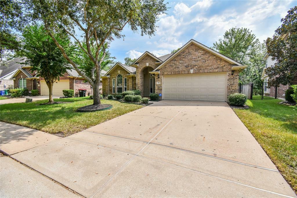 Property Photo:  5823 Horseshoe Falls  TX 77459 