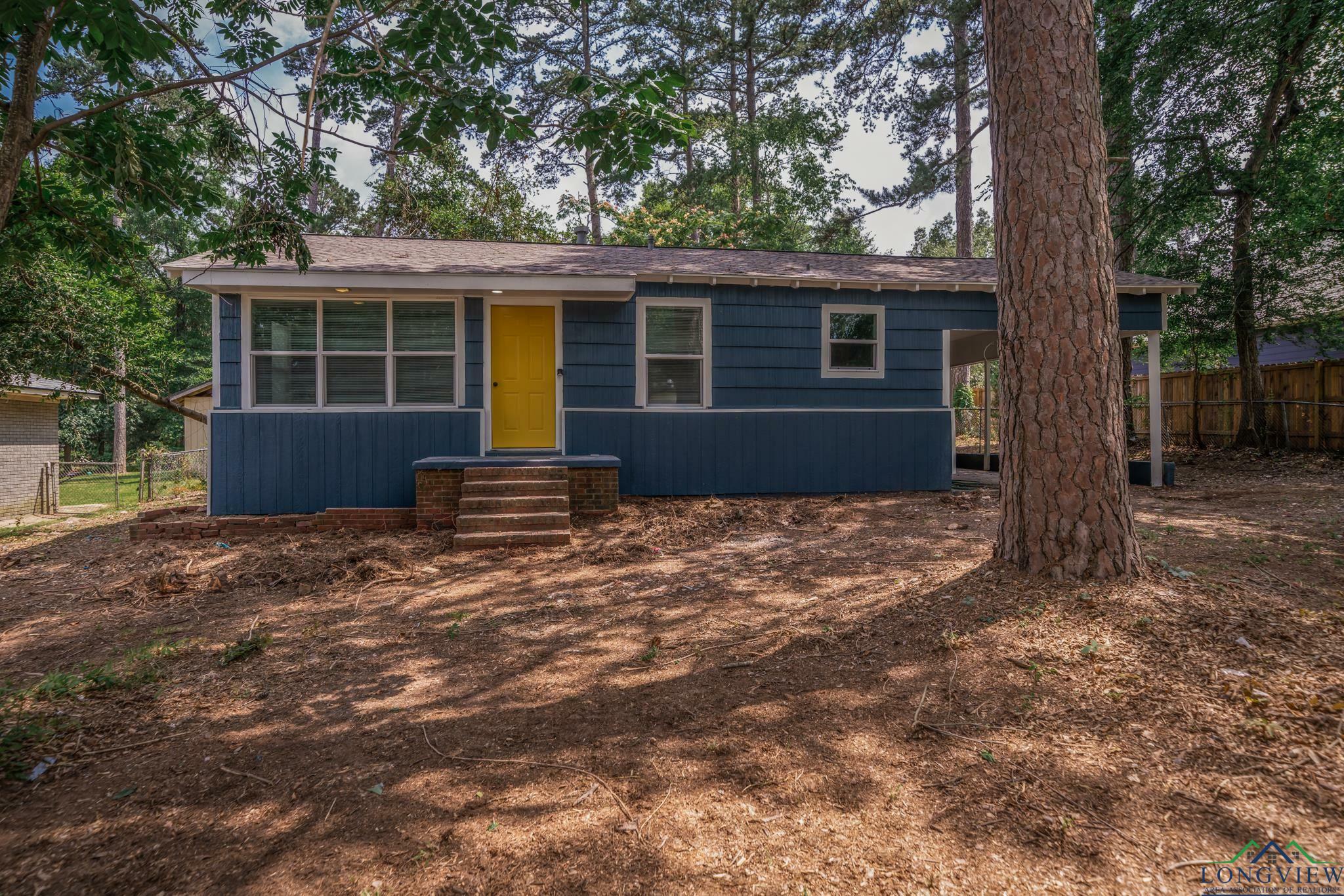 Property Photo:  4104 Leland Street  TX 75672 