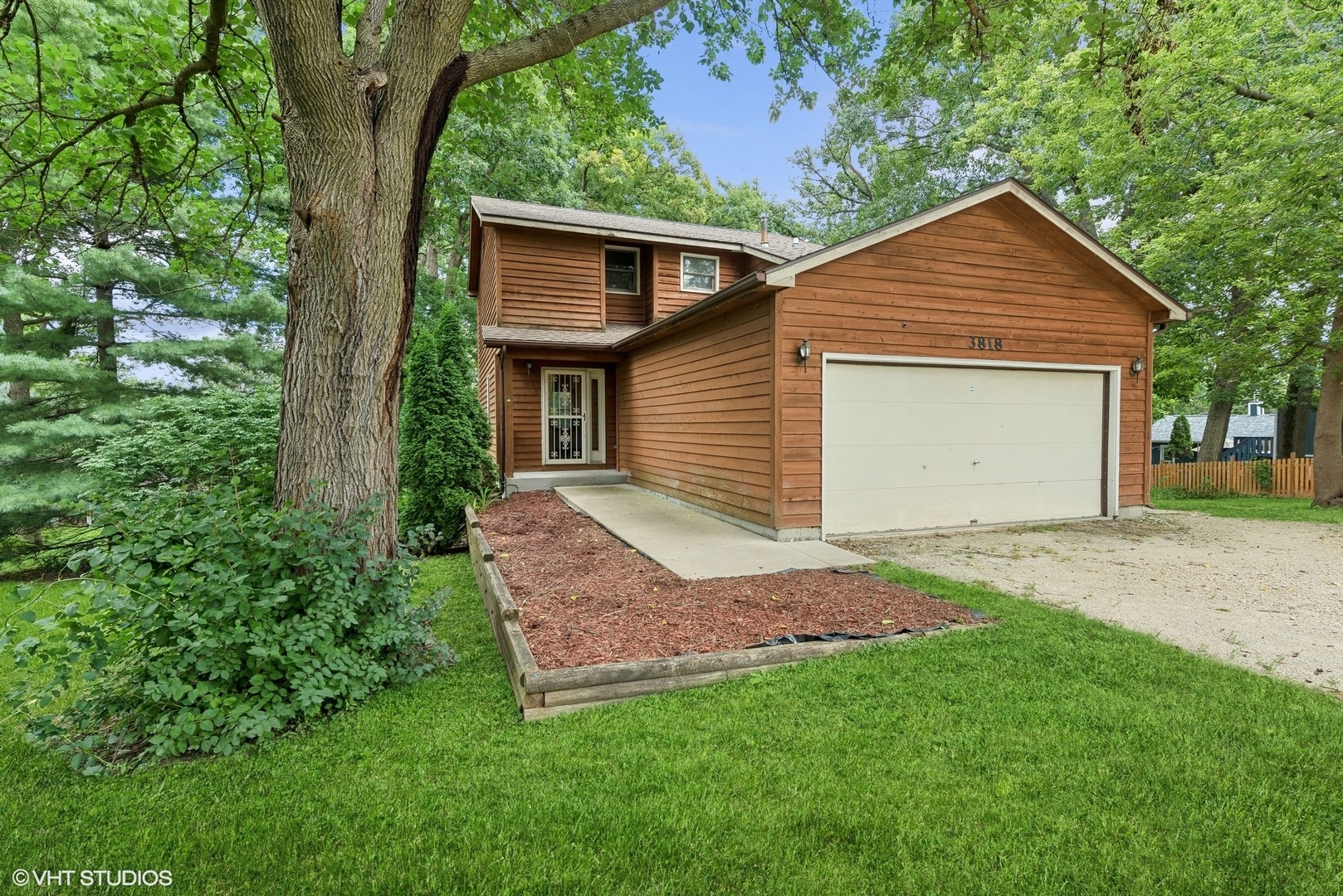 3818 Burton Trail  Crystal Lake IL 60014 photo