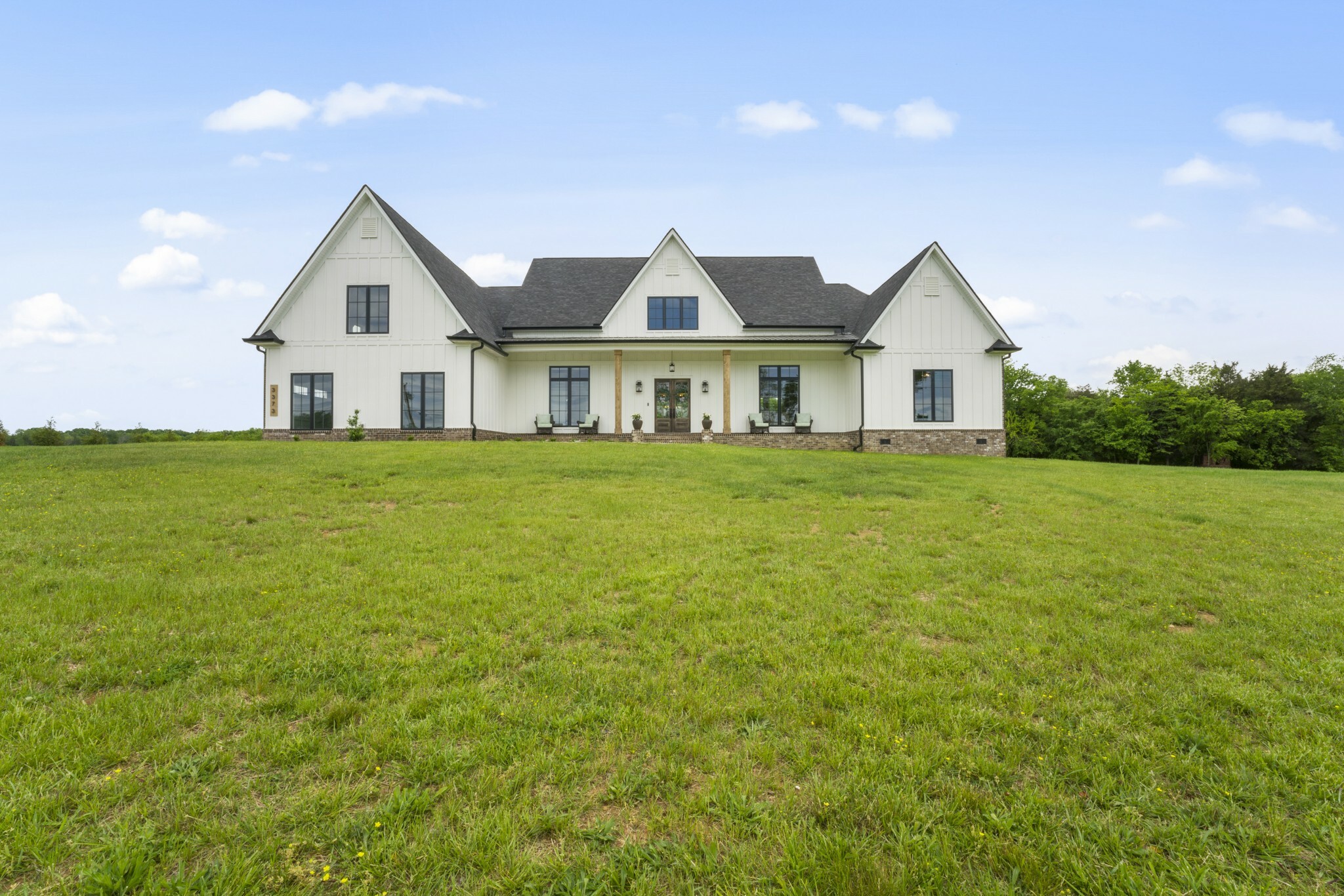 Property Photo:  3373 Midland Acres Dr  TN 37020 