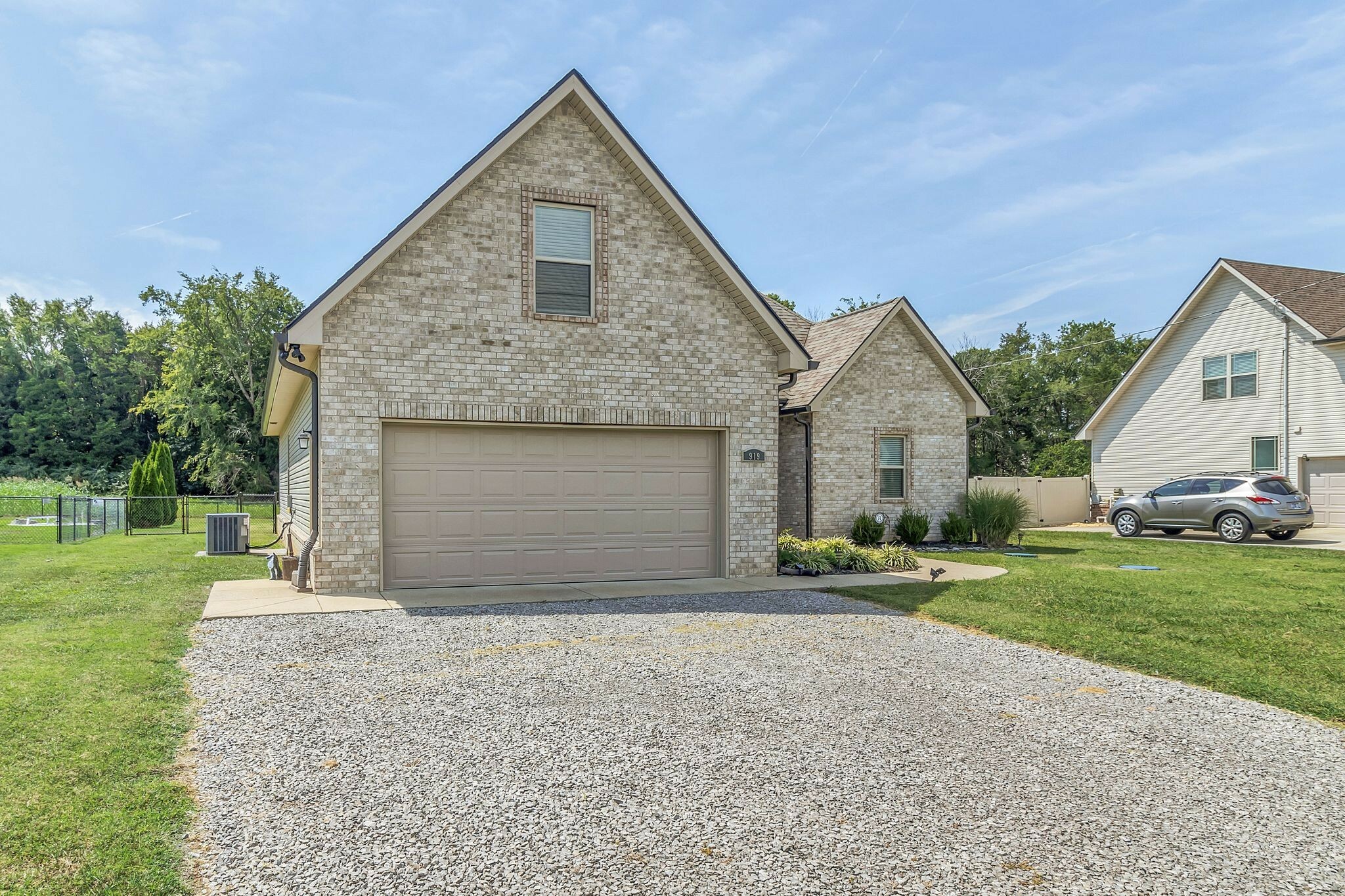 Property Photo:  919 Winding Branch Dr  TN 37037 