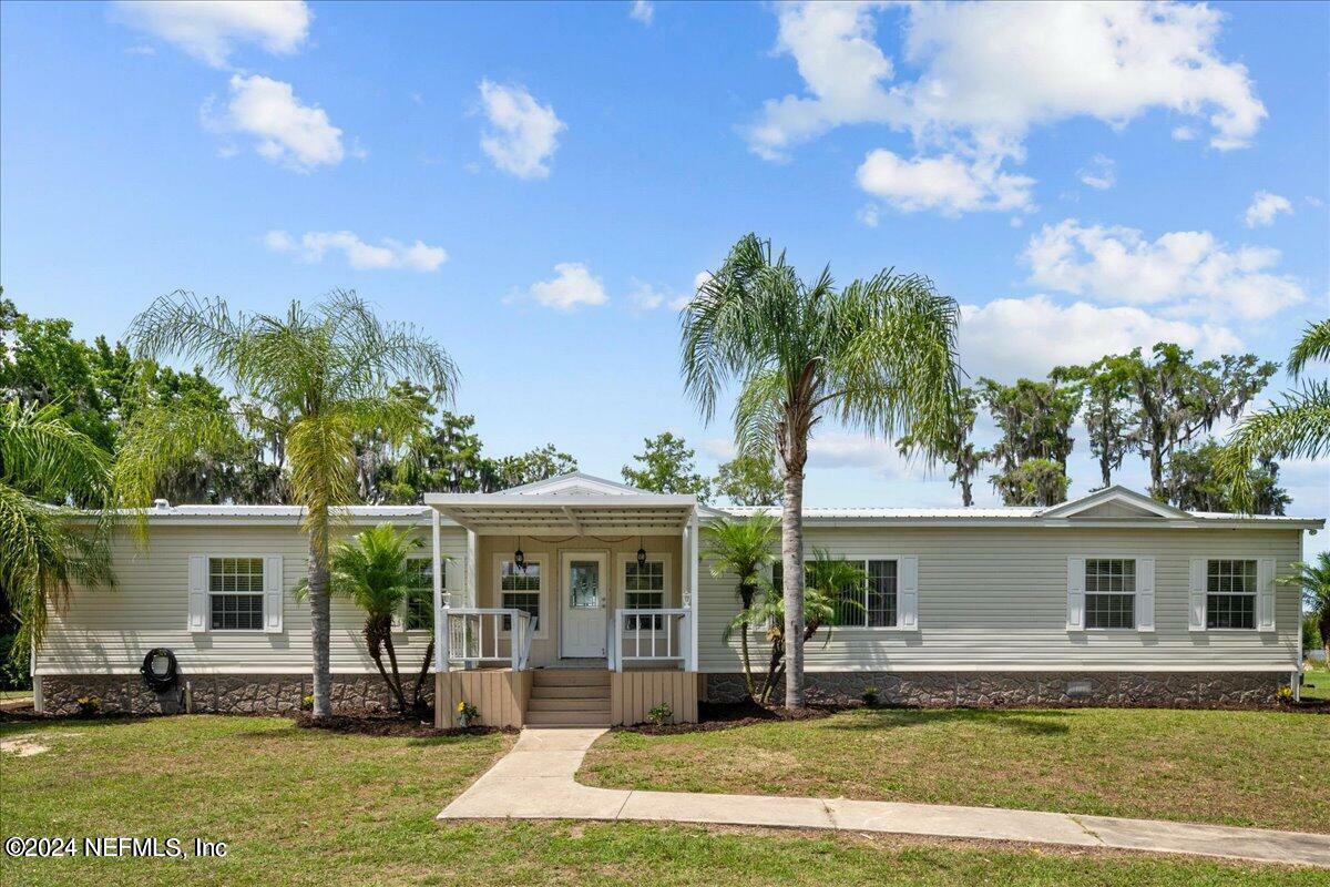 Property Photo:  208 School Road  FL 32131 