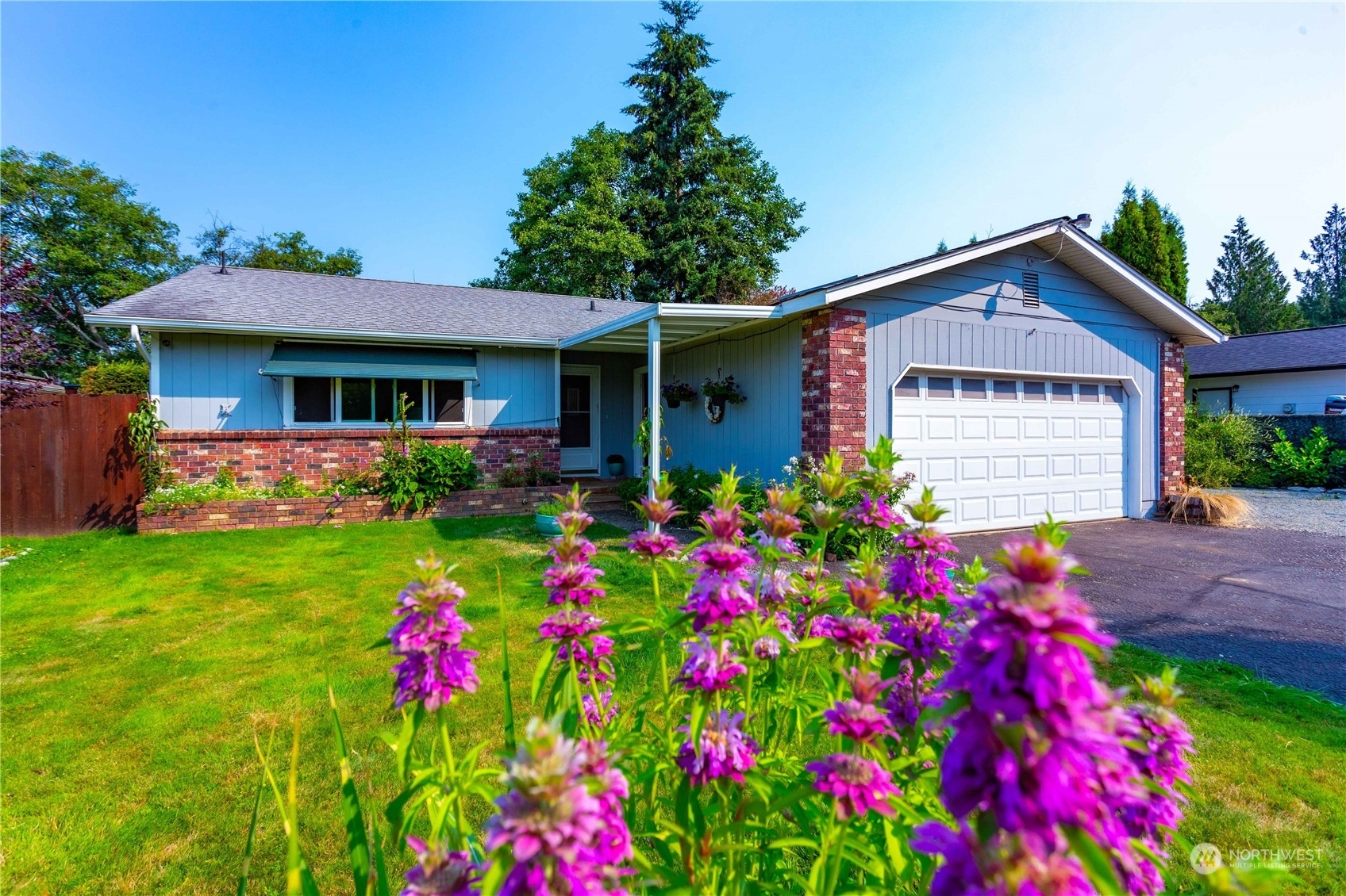 Property Photo:  6932 Steelhead Lane  WA 98233 