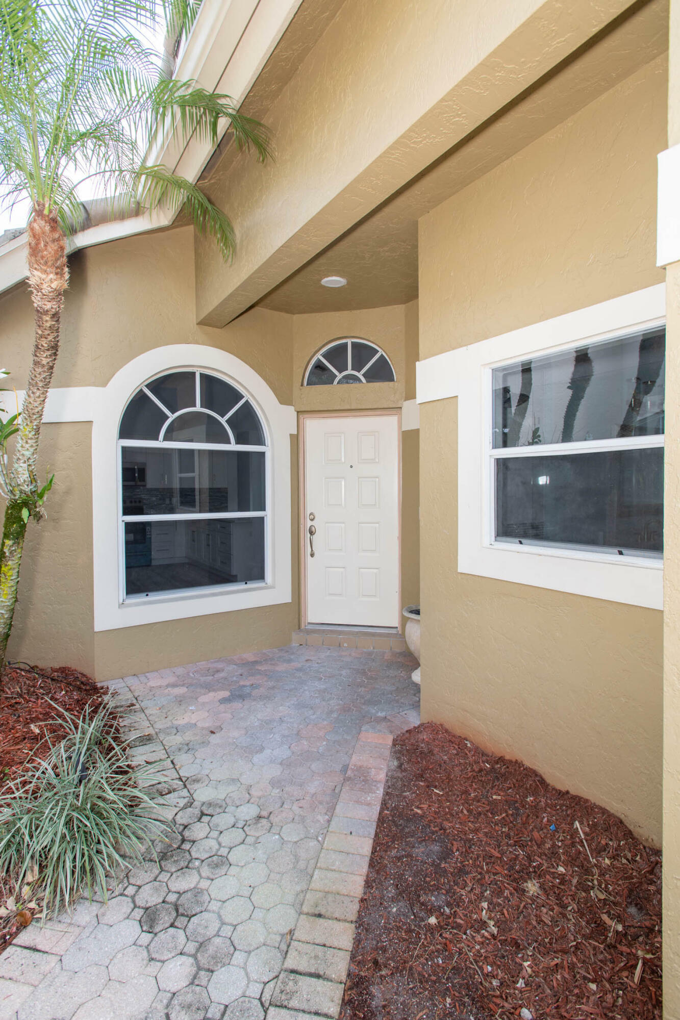 Property Photo:  6656 NW 25th Way  FL 33496 