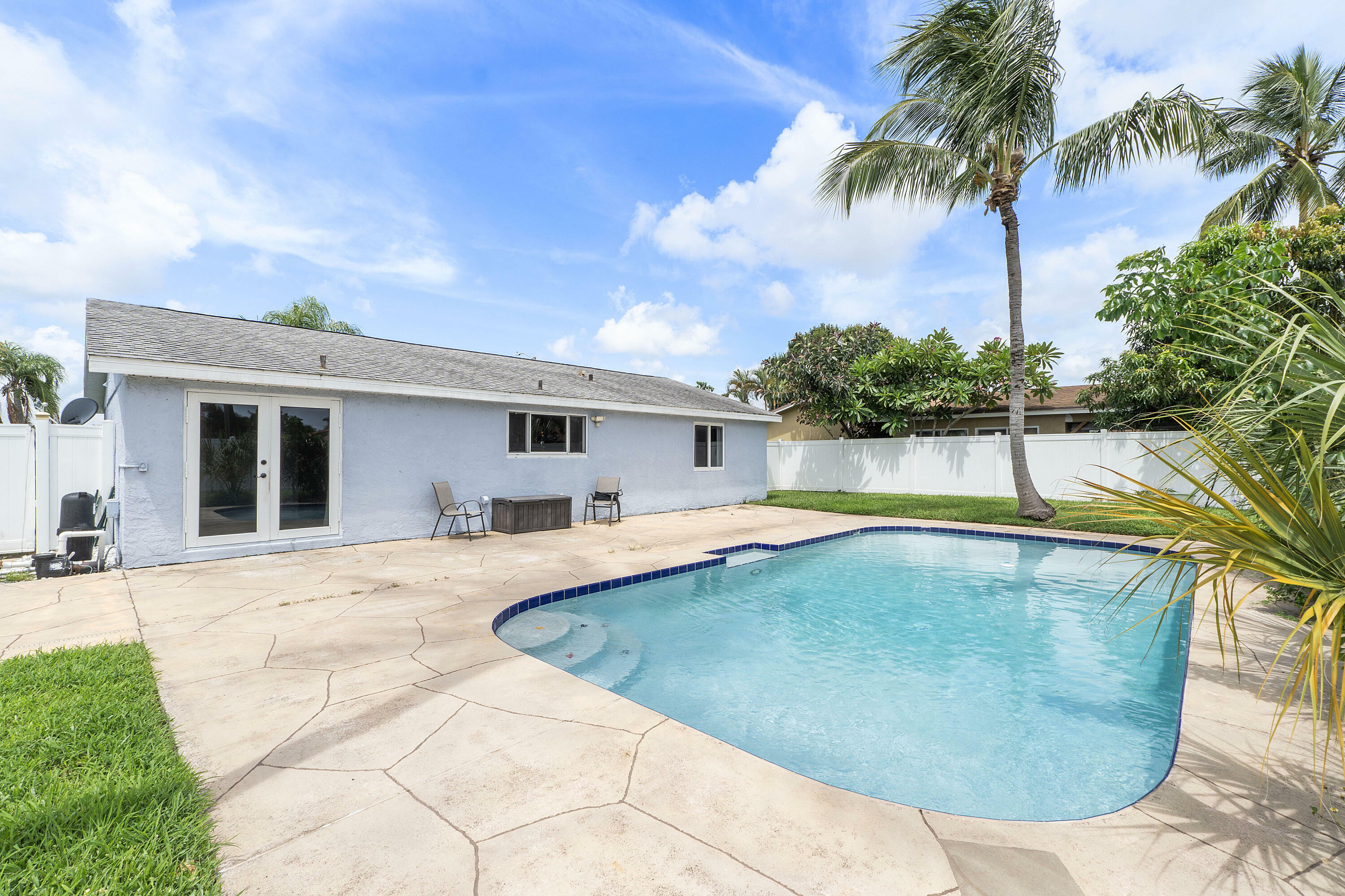 Property Photo:  8084 St John Avenue E  FL 33472 