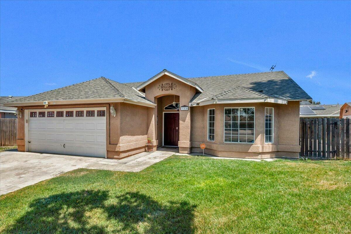 350 S Mendocino Street  Tulare CA 93274 photo