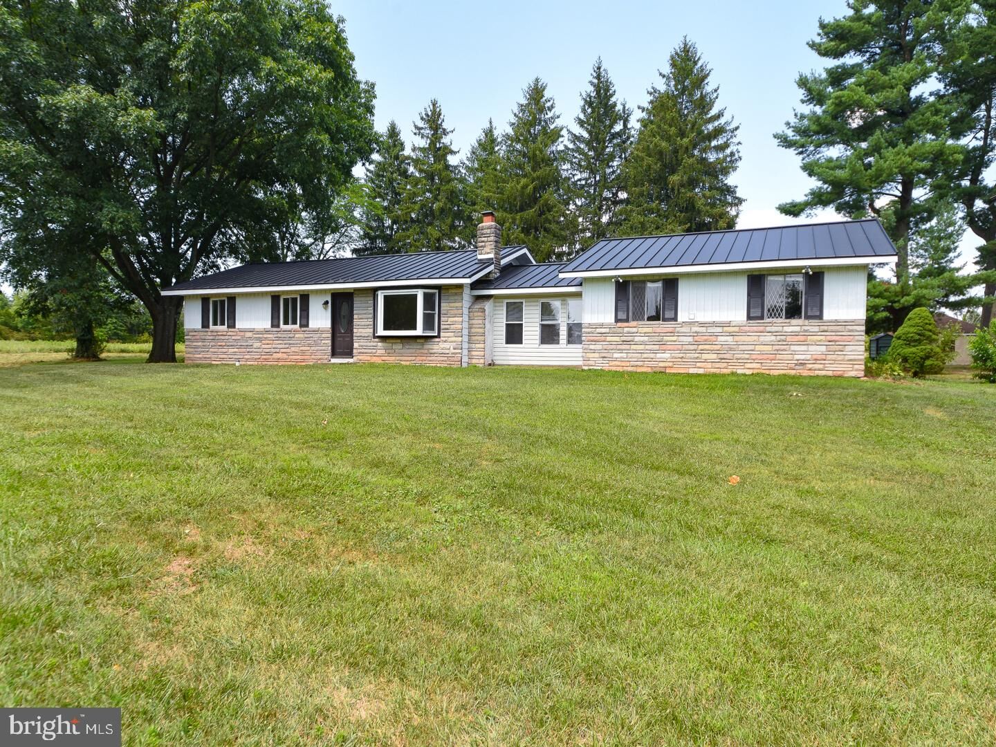 Property Photo:  47 Township Line Road  PA 19438 
