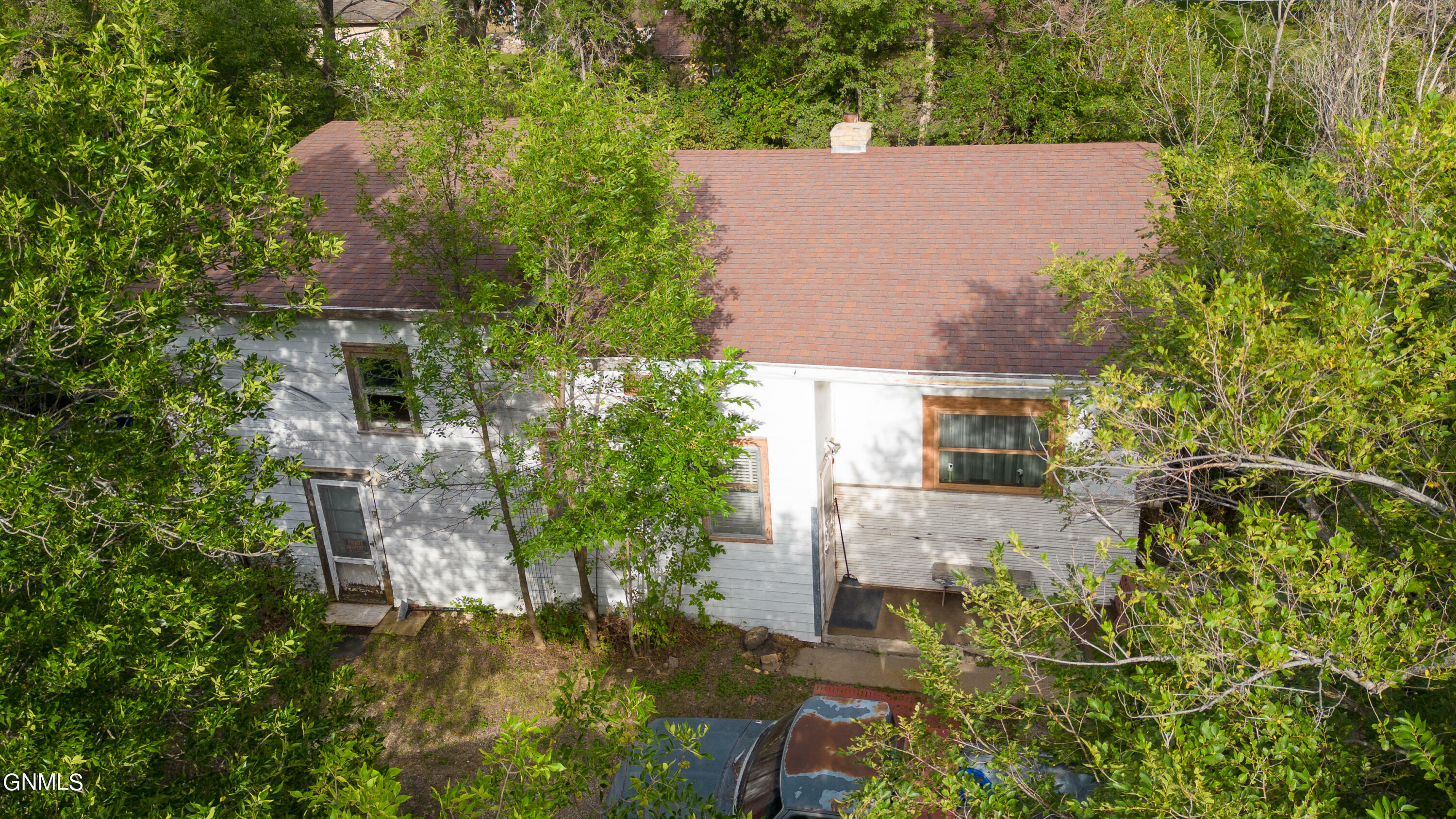 Property Photo:  1307 11th Street SE  ND 58401 