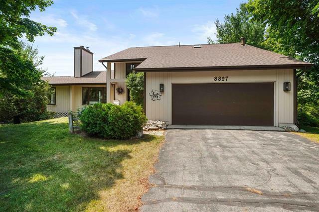 Property Photo:  8827 Sunset Circle  MI 49685 