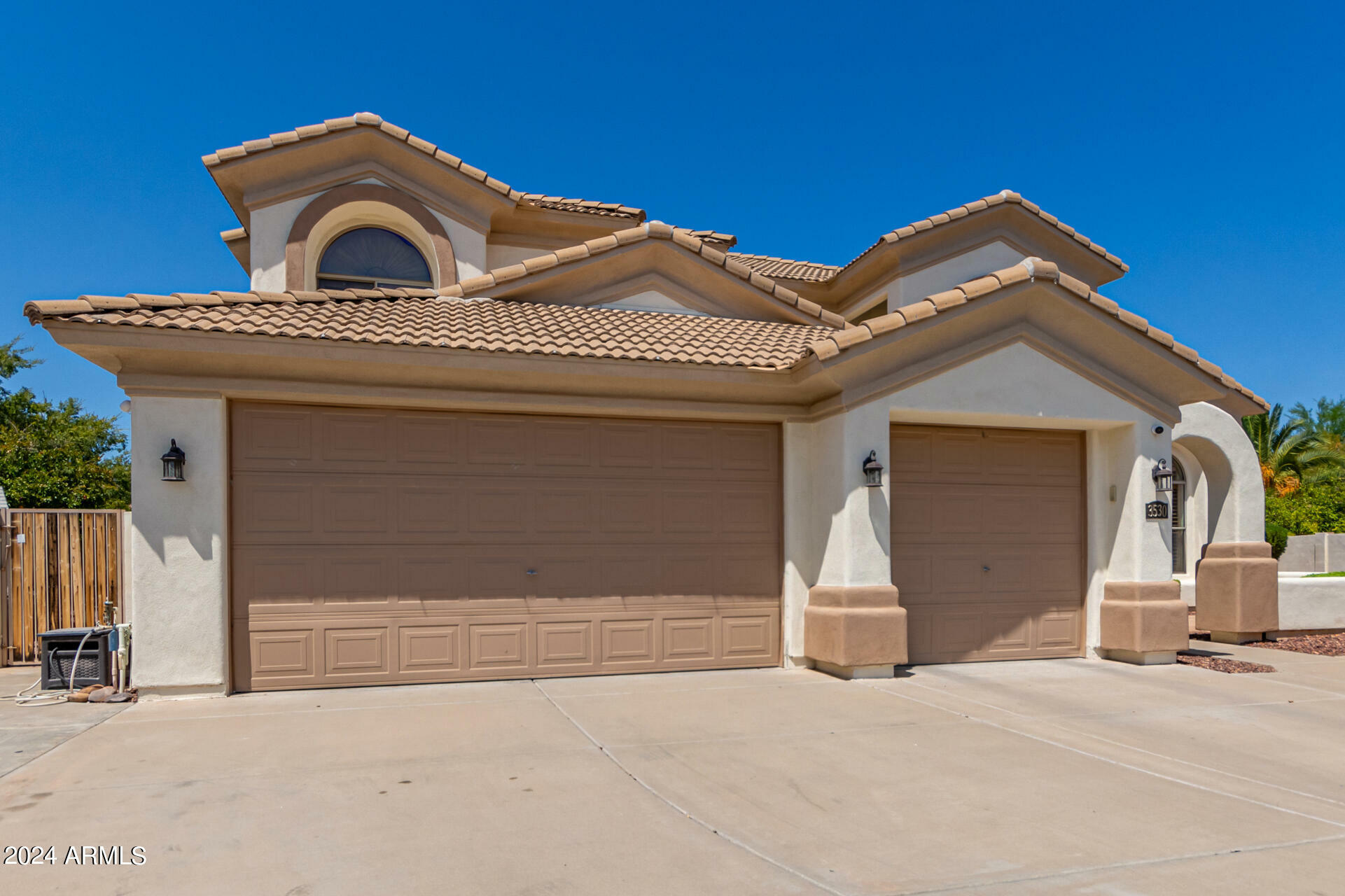 Property Photo: 3530 S Velero Street AZ 85286
