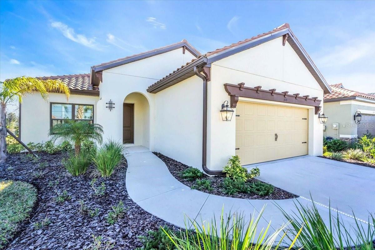 Property Photo: 377 Ariano Avenue FL 34275