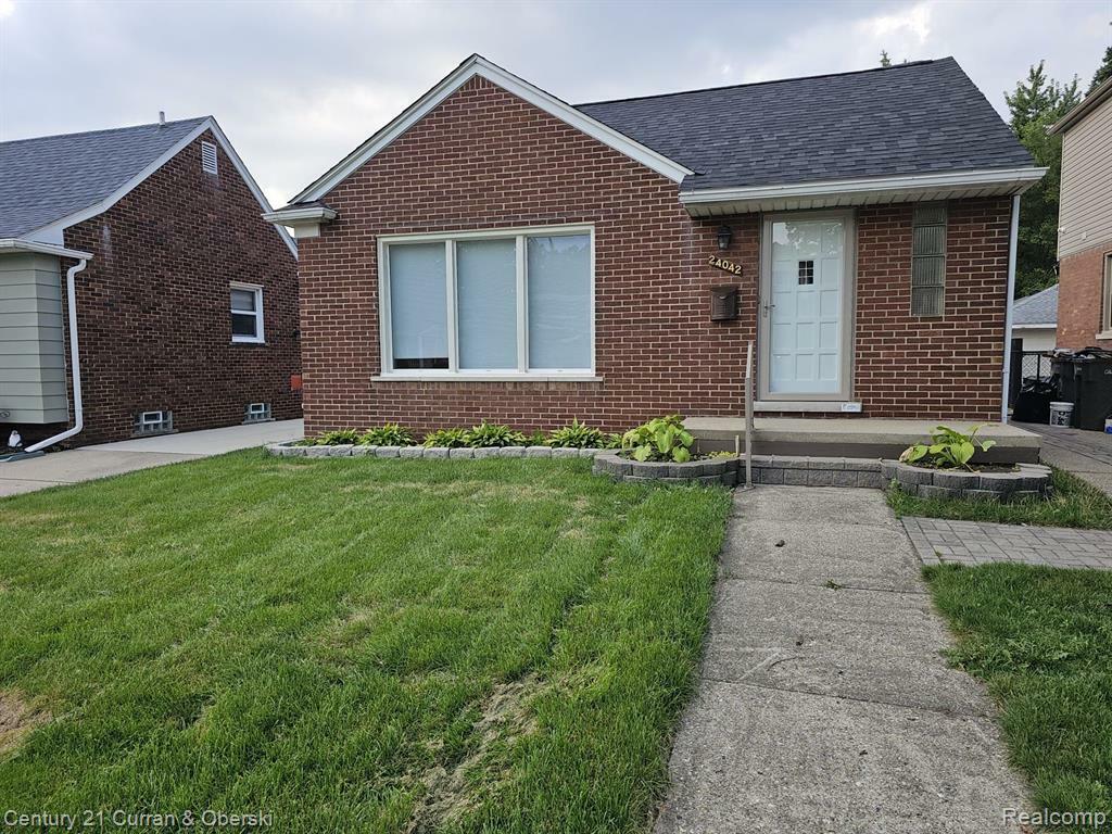 Property Photo: 24042 Penn Street MI 48124 3224