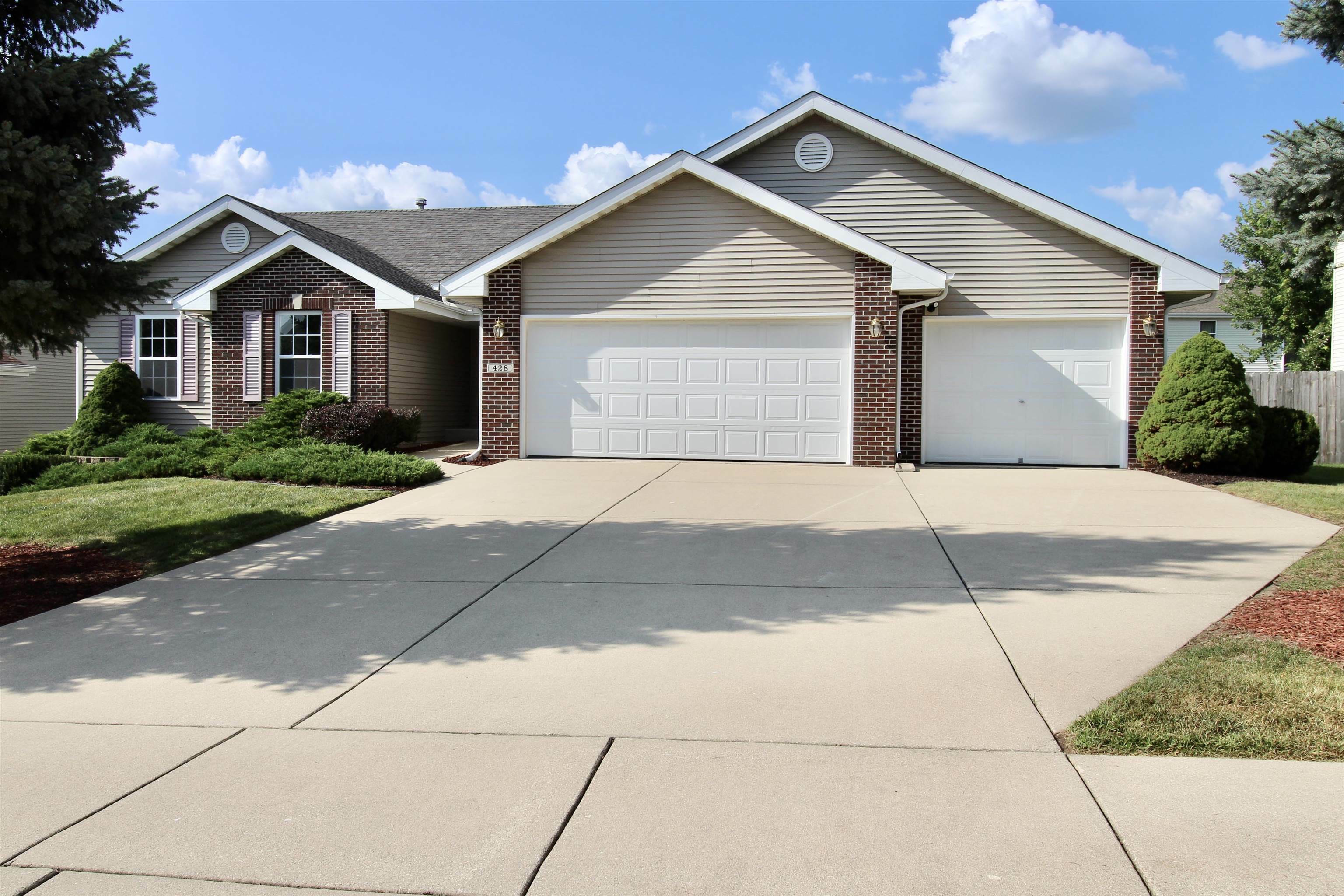 Property Photo:  428 Symphony Cove  IL 61115 