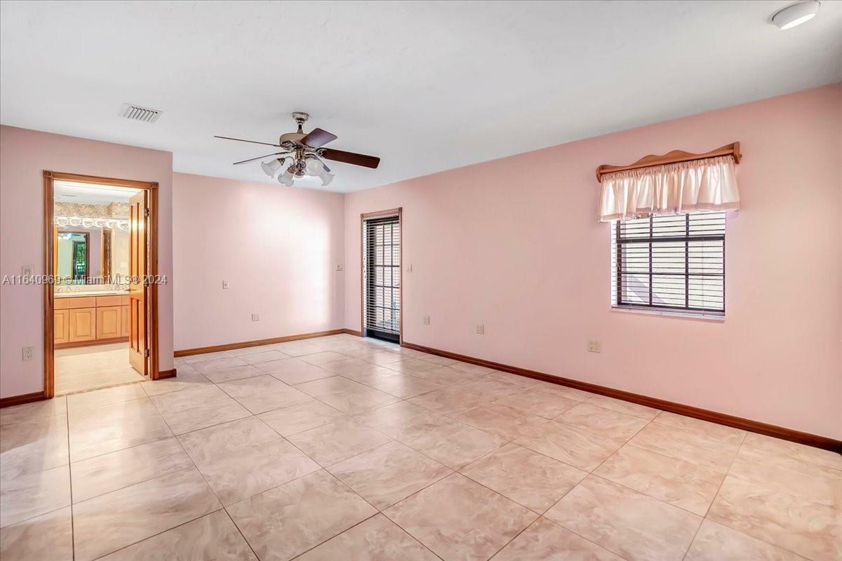 Property Photo:  16500 SW 197th Ter  FL 33187 