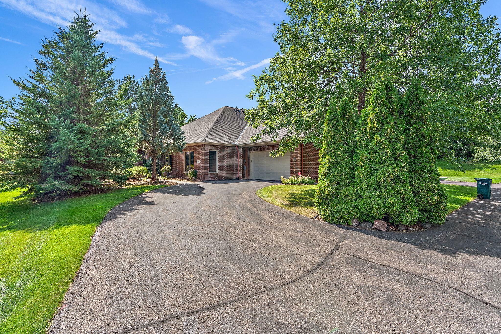 Property Photo:  139 Deerwood Court  WI 54016 