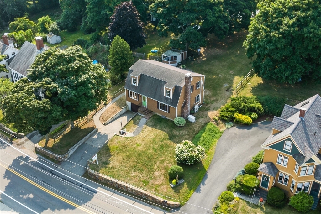 Property Photo:  11 Eastern Ave  MA 01929 