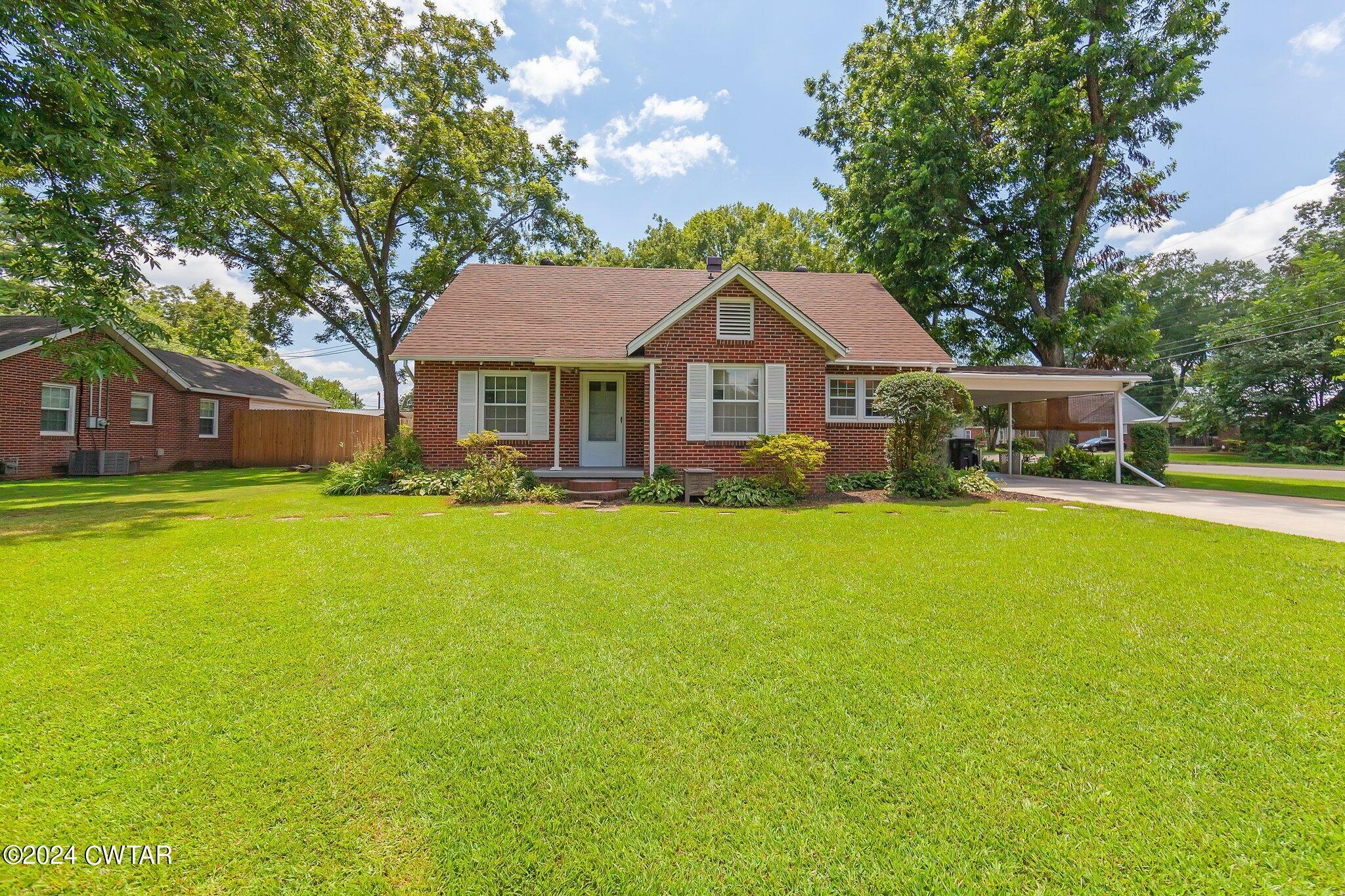 Property Photo:  627 Neely Street  TN 38008 