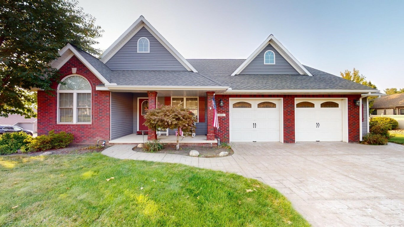 Property Photo:  4352 Maple Grove Drive  PA 16510 