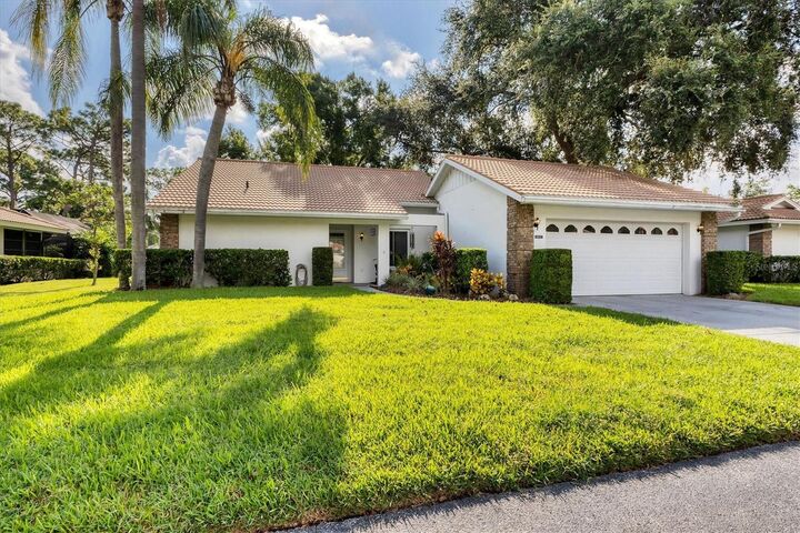 5611 Garden Lakes Majestic  Bradenton FL 34203 photo