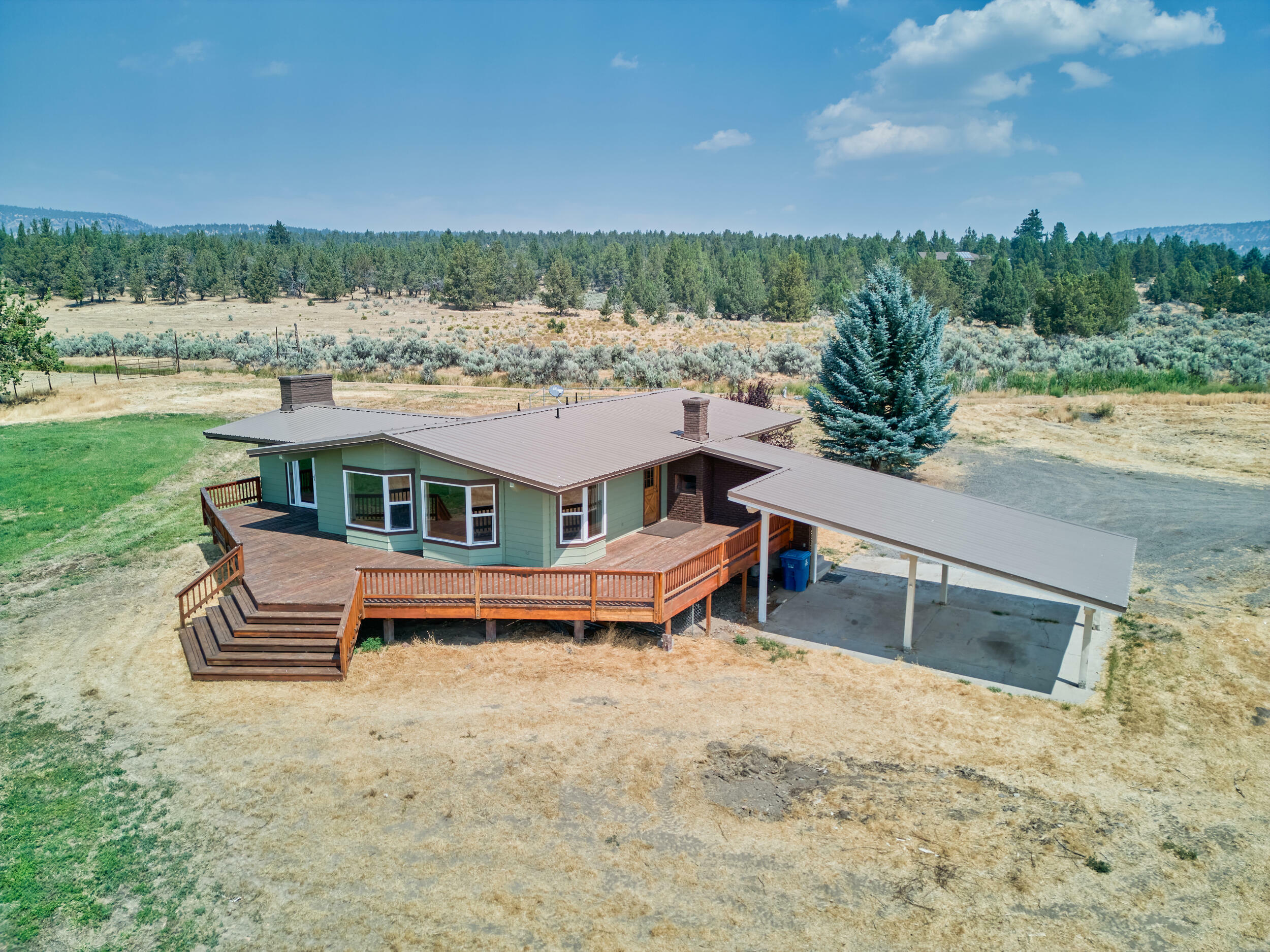 9463 NW Mountain View Acres Road  Prineville OR 97754 photo