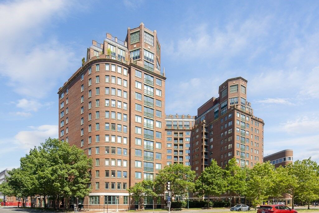 Property Photo: 10 Rogers Street 502 MA 02142