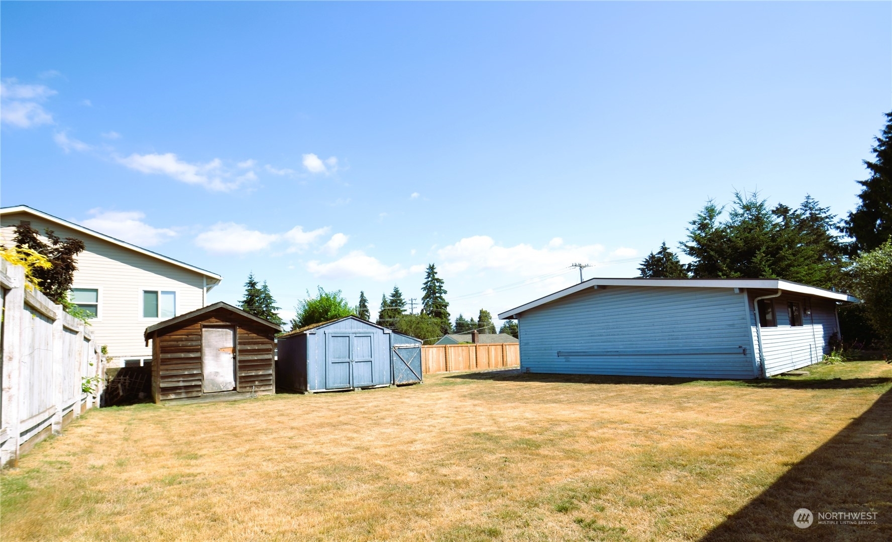 Property Photo:  414 SW 122nd Street  WA 98146 