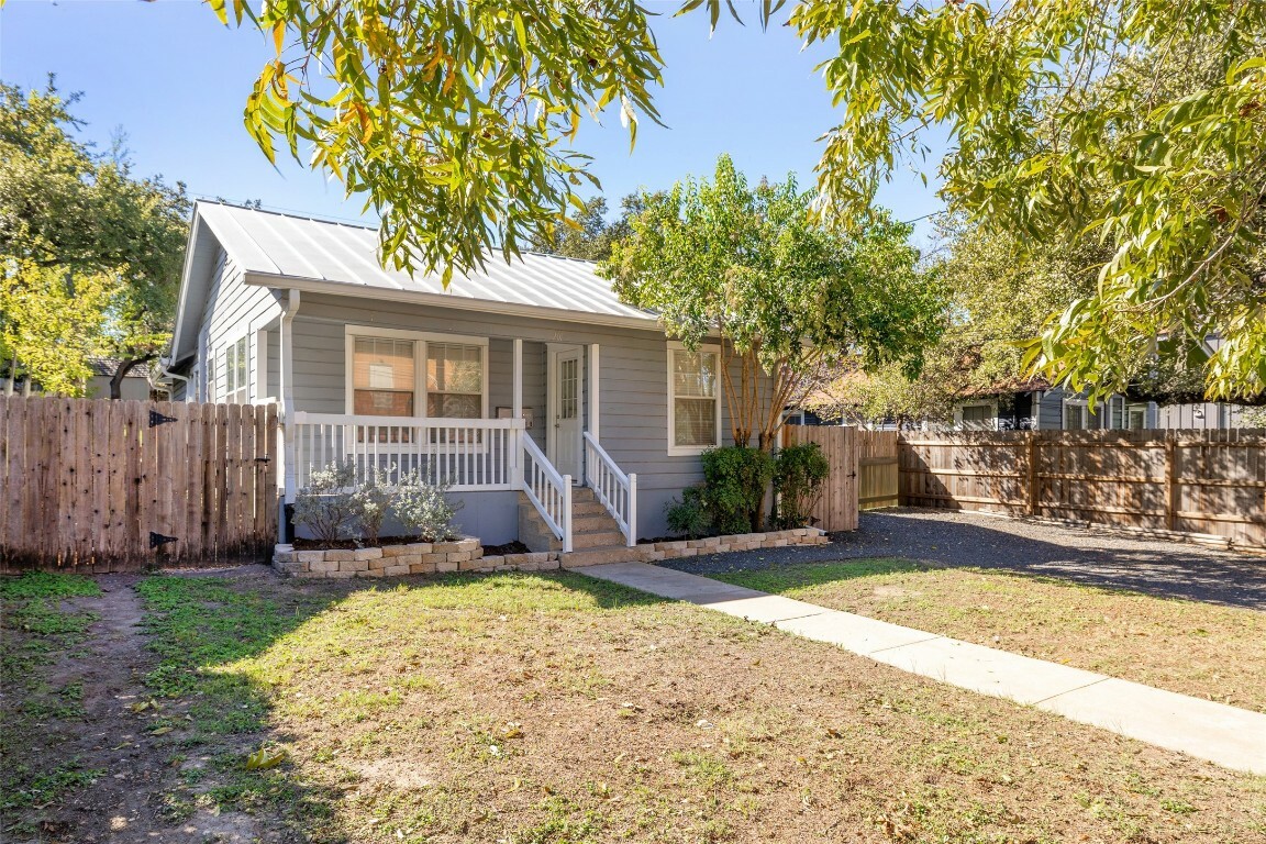 Property Photo:  201 Ben Howell Drive  TX 78704 