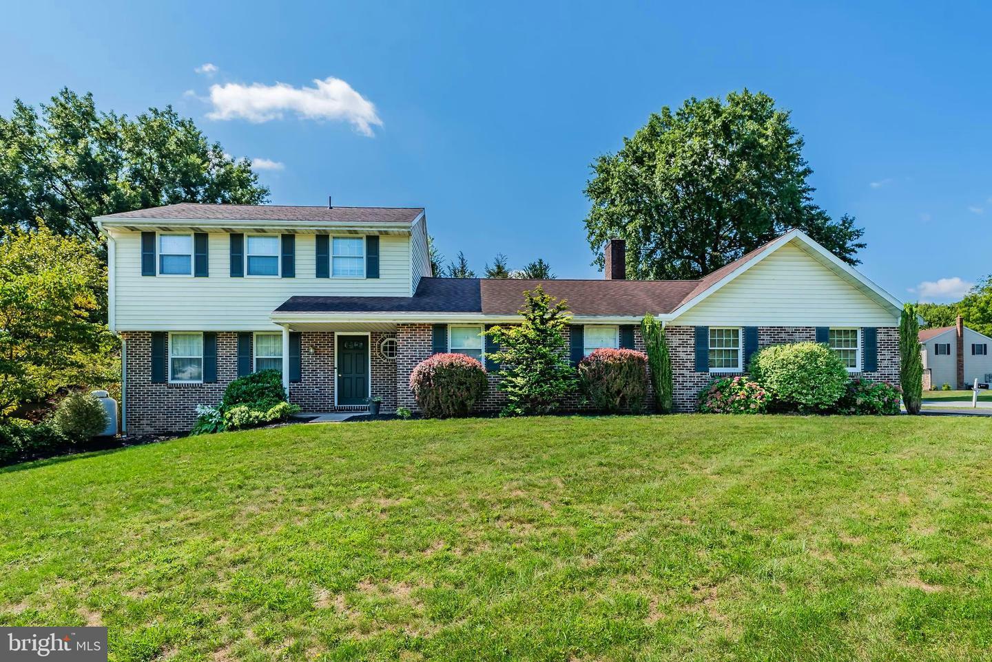 Property Photo:  1620 Airport Drive  PA 17050 